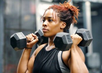 Izgubite masno tkivo i izgradite mišiće uz ovaj četverotjedni plan vježbanja