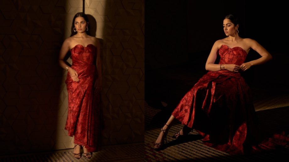 Rukmini Vasanth u klasičnoj crvenoj haljini