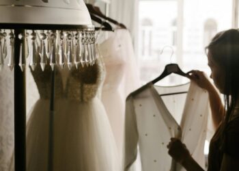 Zapadnjačke mladenke usvajaju multi-look modu vjenčanja, trend koji je dugo prisutan u Aziji