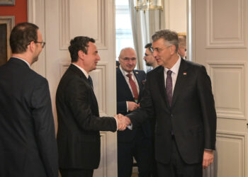 Kurti poručuje Plenkoviću da sada ima čvrstu većinu u vladi