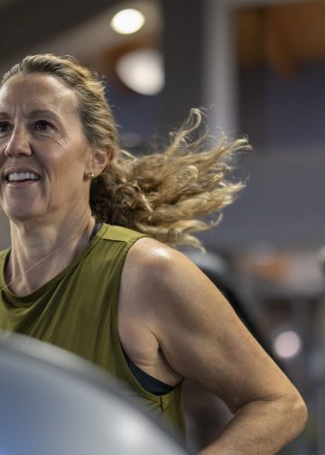 Vježba na ljestvici u intervalima za trčanje na traci