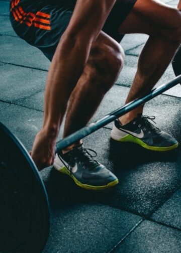 Trener fitnessa iz Chennaija s 18 godina iskustva odgovara na 4 ključna pitanja o vježbanju snage nakon 35. godine.