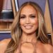 Jennifer Lopez oduzima dah u uskom kompletu za vježbanje, dok obožavatelji primjećuju ‘Izgleda spremna za peti brak’