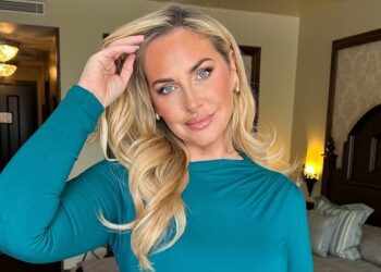 Josie Gibson koristi ovu kratku, ali intenzivnu rutinu vježbanja kako bi ostala snažna u svojim 40-ima