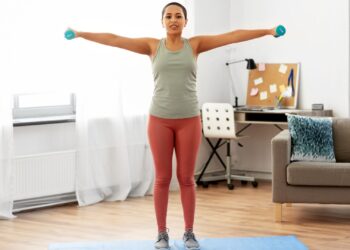 Trener vam preporučuje ovaj petominutni trening za poboljšanje držanja i pokretljivosti