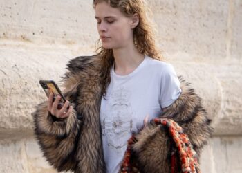 5 predviđenih trendova uličnog stila za mjesec mode jesen/zima 2026.