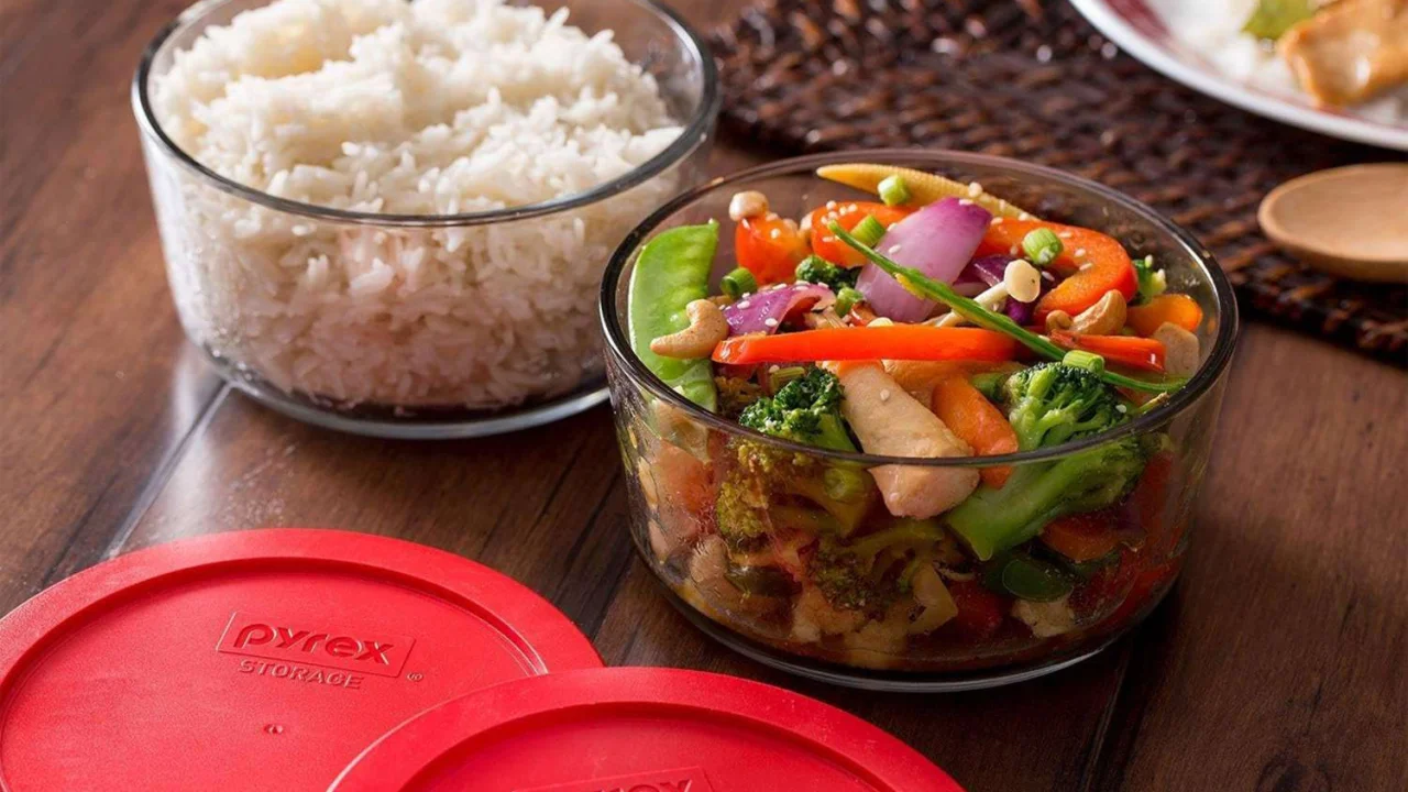 Ove posude za skladištenje hrane od 2 USD s Amazonove rasprodaje lete s polica brže nego što je itko očekivao