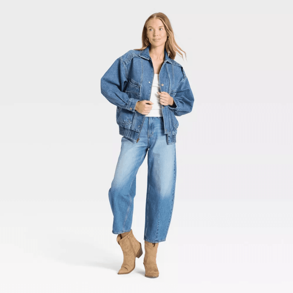 Opuštena bomber traper jakna s univerzalnim nitima