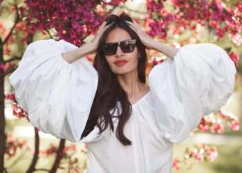 Crocsice, niskotrajne traperice i još 5 modnih trendova koje bismo rado zaboravili