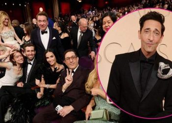 Trendovi crvenog tepiha na dodjeli Oscara 2026.: minimalne potpetice, hrabre boje i povratak broša