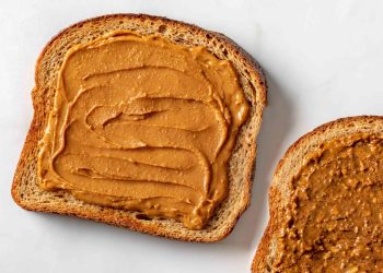 Zamolio sam 5 stručnjaka da navedu najbolji maslac od badema—svi su spomenuli istu marku