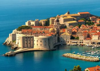 Njemačka se pridružuje Ujedinjenom Kraljevstvu, Austriji, Sloveniji, Poljskoj, Norveškoj, Švedskoj i drugima kako bi potaknula nevjerojatnih četrdeset posto porasta turističkih dolazaka u Hrvatsku usred eskalacije bliskoistočnih napetosti.