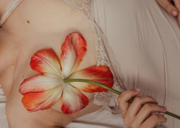 Kako postići nevjerojatan orgazam bradavica