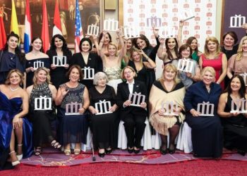 U Zagrebu priznanje za 26 hrvatskih liderica iz 11 zemalja