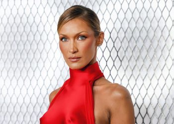 Iznenađenje! Bella Hadid sada nosi francuski bob