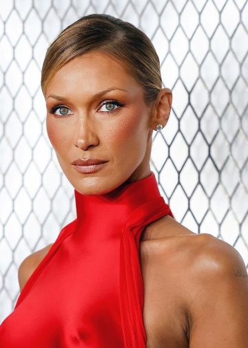 Iznenađenje! Bella Hadid sada nosi francuski bob