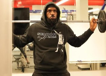 LeBron James odgovorio hejterima selfijima iz teretane nakon što je GM rivalske momčadi postavio pitanje o “legitimnosti” njegovog NBA prvenstva 2020.