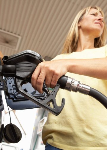 5 načina na koje bi američko-izraelski udari na Iran mogli utjecati na vaš novčanik