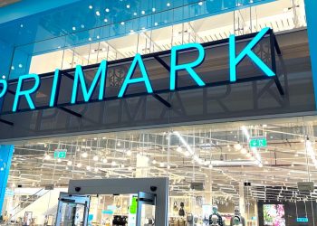 Primarkov gingham set za teretanu od £20 u najpopularnijoj proljetnoj boji – savršena kombinacija za užinu i jogu