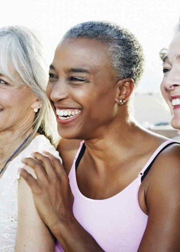 18 najboljih kratkih frizura za žene preko 50 godina