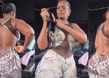 MUMAMA impresionira svojim oblinama tijekom vježbanja u teretani, a BEN 10 ne može ostati miran (VIDEO)