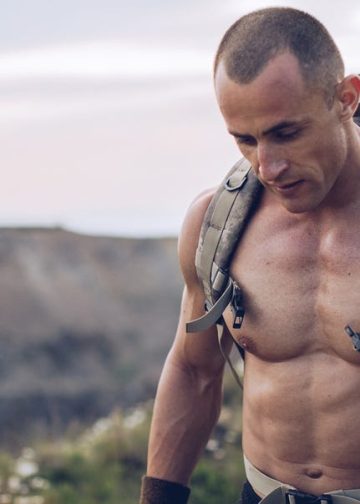 Ova 4-pokretna tjelovježba Royal Marines Hill nudi brzi kardio i napredak u nogama