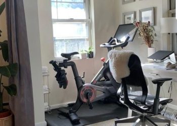 10 sprava za vježbanje koje vam trebaju za cjelovito vježbanje kod kuće bez odlaska u teretanu, prema stručnjaku za fitness