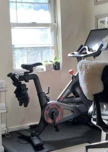 10 sprava za vježbanje koje vam trebaju za cjelovito vježbanje kod kuće bez odlaska u teretanu, prema stručnjaku za fitness