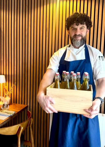 Kuhar sjeveroistoka bori se protiv prerađene hrane u restoranima