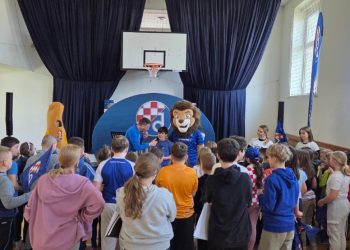 Dinamov projekt prvi put izlazi iz Zagreba