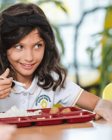 UAE zabranjuju gazirana pića i grickalice u školama