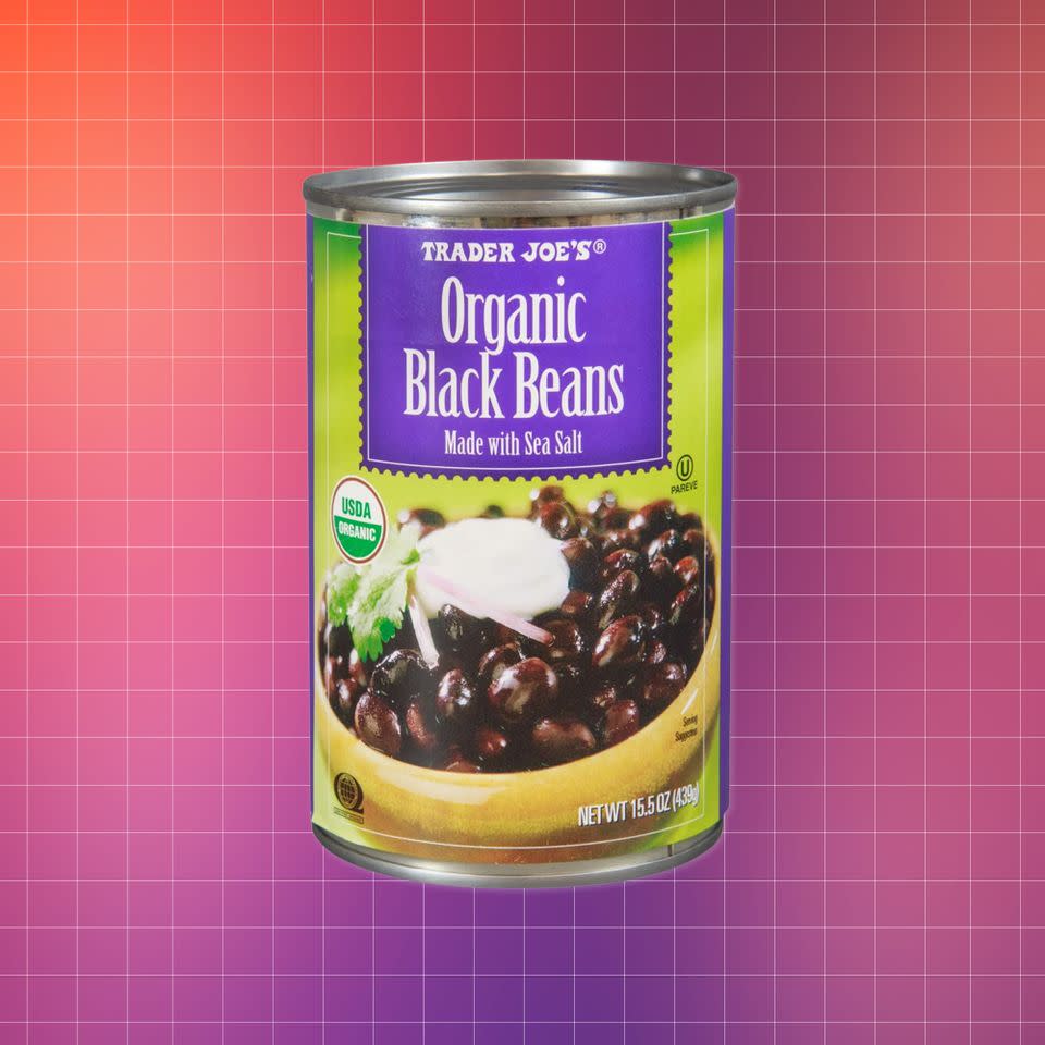 Zasluge: Trader Joe's. Getty Images. EatingWell dizajn.