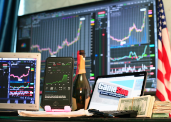 Južnokorejski vodeći modni trgovac KR7383220005 na KOSDAQ burzi