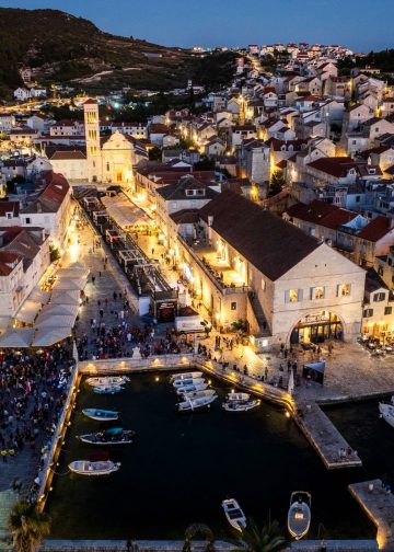 Hvar i Sunčani Hvar: ljubavna veza duga desetljeća