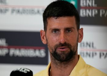 Novak Đoković doživio iznenađujući poraz od Dine Prizmića u prvom kolu
