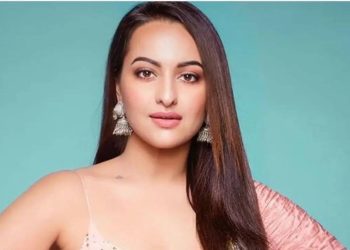 Sonakshi Sinha zarobljena usred treninga nakon što je suprug Zaheer Iqbal izveo nestašnu telefonsku šalu: ‘Legenda kaže da je još uvijek zaglavljena’