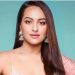 Sonakshi Sinha zarobljena usred treninga nakon što je suprug Zaheer Iqbal izveo nestašnu telefonsku šalu: ‘Legenda kaže da je još uvijek zaglavljena’