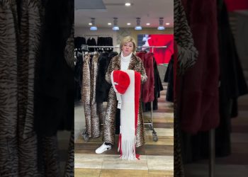 EKSKLUZIVNO❤️‍🔥DOBOSTRANI DUBKI KAPUT🇪🇸CORTES🌍vrhunska kvaliteta🌍#striže #moda #top