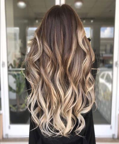 @lauriangowers/Instagram