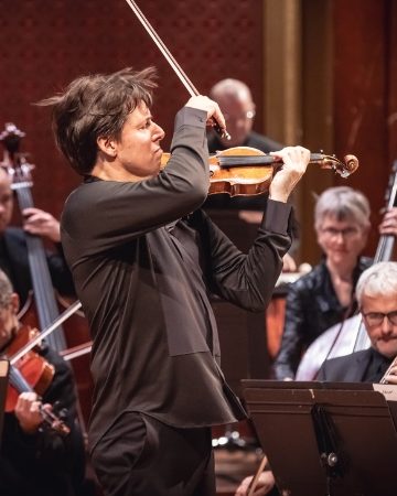 Svjetski poznati violinist Joshua Bell privlači veliku pažnju u Dubrovniku