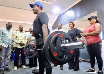 Kalonzo pretvara vježbanje u teretani u politički skup protiv ruta