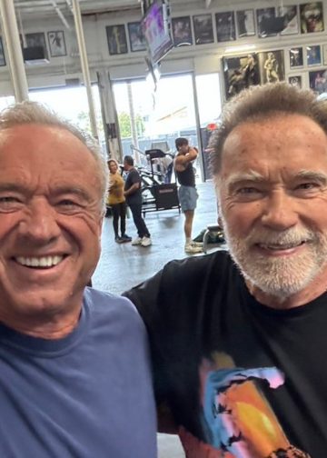 ‘Dan za starije osobe u Gold’s Gymu: RFK Jr dijeli snimku vježbanja s Arnoldom Schwarzeneggerom na Venice Beachu’