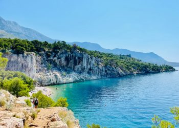 Makarska rivijera: Najduži neprekidni niz plaža u Hrvatskoj