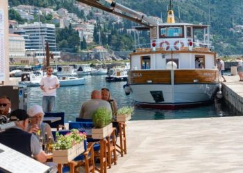 Hrvatska potiče konkurentne cijene pred turističku sezonu dok se potražnja premješta prema Europi