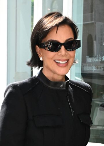 Zapanjujući stilski trenuci Kris Jenner iz devedesetih
