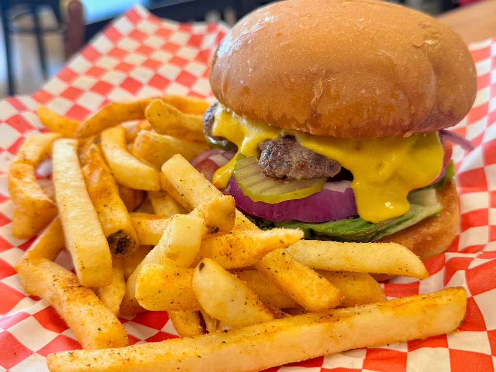 Smokey John's Burger