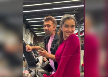 Siddhant Kapoor naziva Shraddhu Kapoor ‘motivacijom zauvijek’, glumica se šali: ‘Vježbanje ili selfie u ogledalu?’