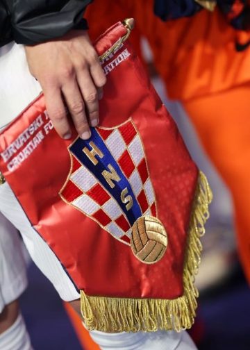 Vlašić glavom iz kornera Modrića pogađa Ganu, momčad se vraća u Aleksandriju