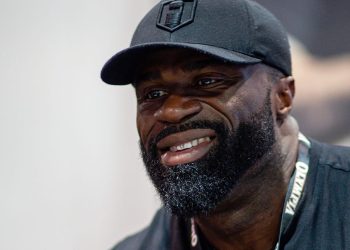 Kako prvak Mr. Olympia Samson Dauda, 40, gradi masivne noge – otkrijte njegov trening od 5 poteza
