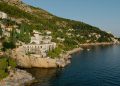 Vila Dubrovnik: pročišćeni dijalog obale i kulture